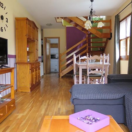 Apartaments El Ribal Valencia D'Aneu المظهر الخارجي الصورة
